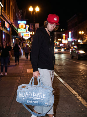THE HILLARY "DUFF"LE